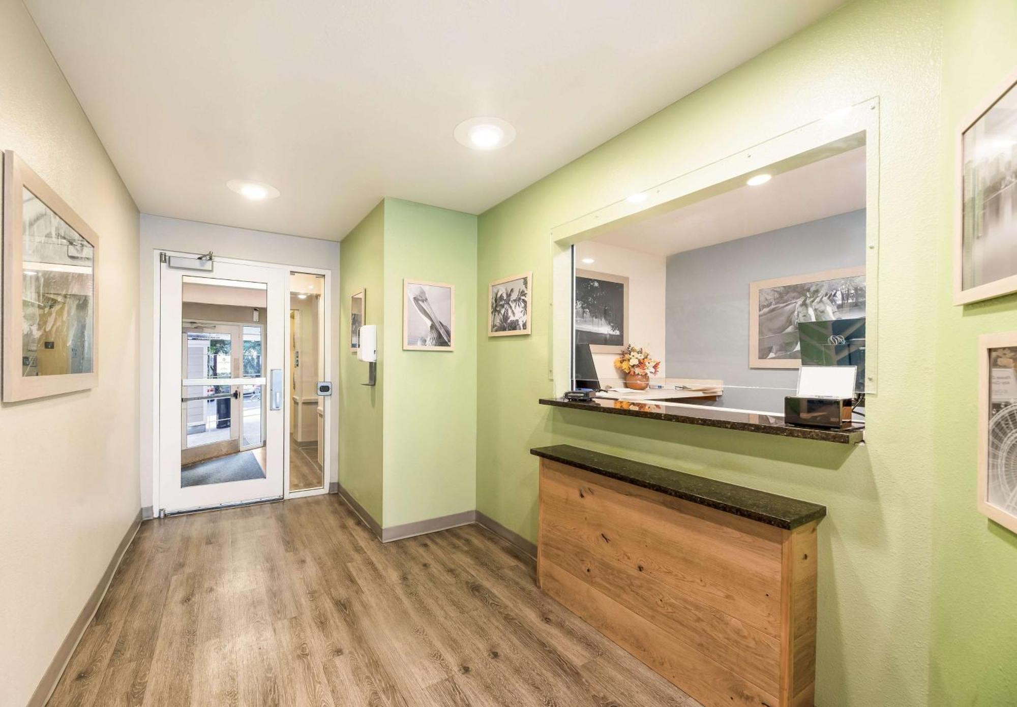 Extended Stay America Select Suites - Окала Экстерьер фото
